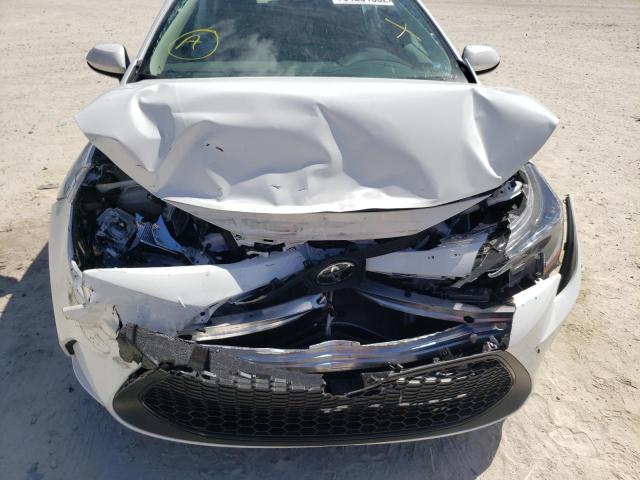 Photo 9 from auction – 2022 TOYOTA COROLLA LE with VIN 5YFEPMAE7NP293654