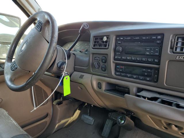 Photo 9 from auction – 2004 FORD EXCURSION with VIN 1FMSU45P04EA37712