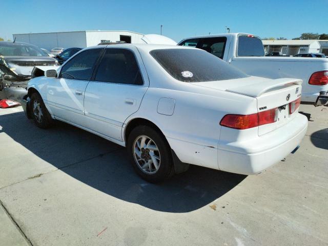 Photo 3 from auction – 2000 TOYOTA CAMRY CE with VIN JT2BG22K8Y0482056