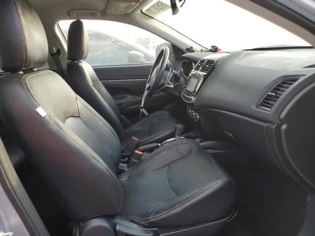 Photo 5 from auction – 2017 MITSUBISHI OUTLANDER with VIN JA4AP4AW1HZ025047