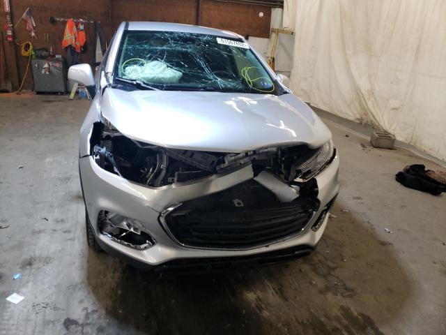 Photo 9 from auction – 2019 CHEVROLET TRAX LS with VIN 3GNCJNSB6KL293969