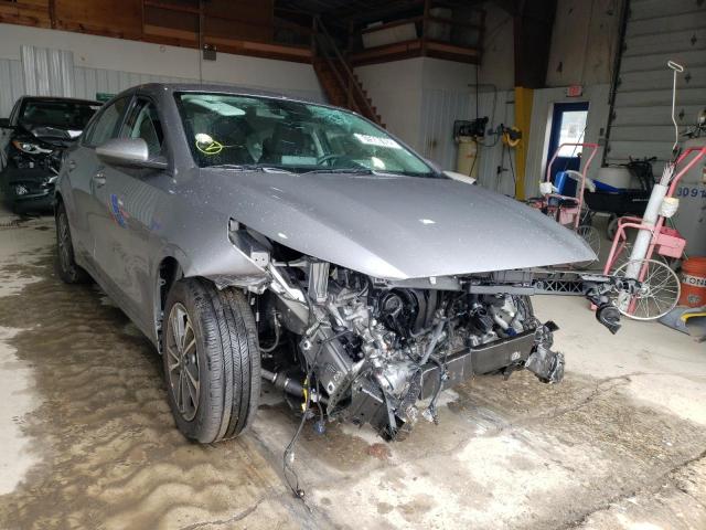 KIA FORTE FE 2022 with VIN 3KPF24AD7NE487497 - Photo from auction