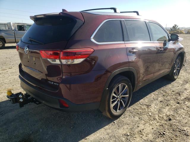 Photo 4 from auction – 2019 TOYOTA HIGHLANDER with VIN 5TDJZRFH0KS709264