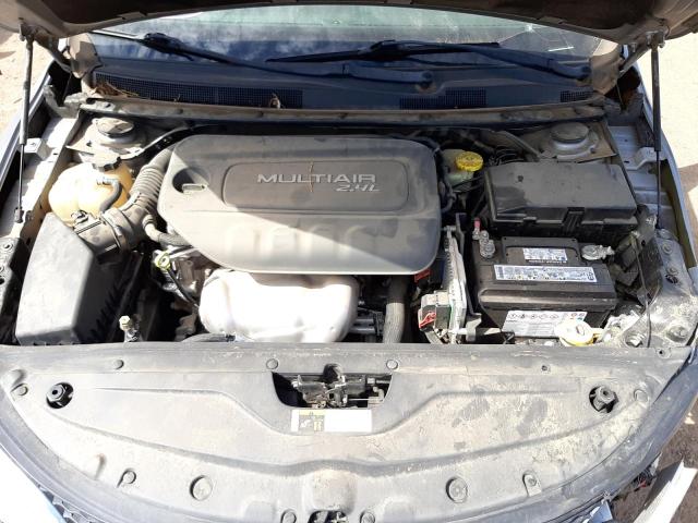 Photo 7 from auction – 2015 CHRYSLER 200 LIMITE with VIN 1C3CCCAB5FN714325