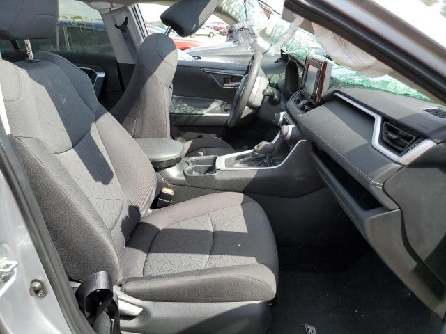 Photo 5 from auction – 2020 TOYOTA RAV4 XLE with VIN 2T3W1RFV8LC075402