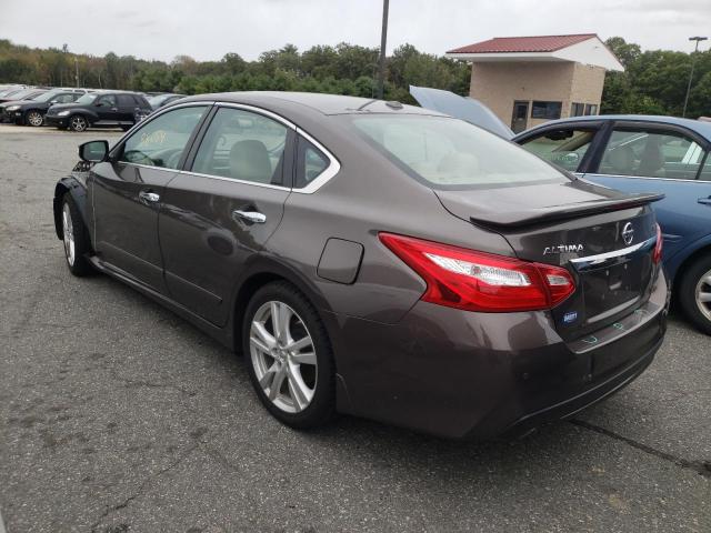 Photo 3 from auction – 2017 NISSAN ALTIMA 3.5 with VIN 1N4BL3AP0HC276272