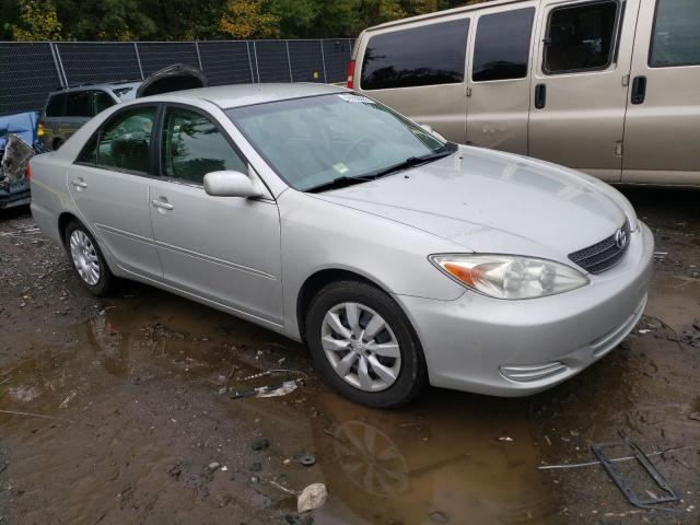 TOYOTA CAMRY LE 2002 with VIN 4T1BE32K42U620089 - Photo from auction