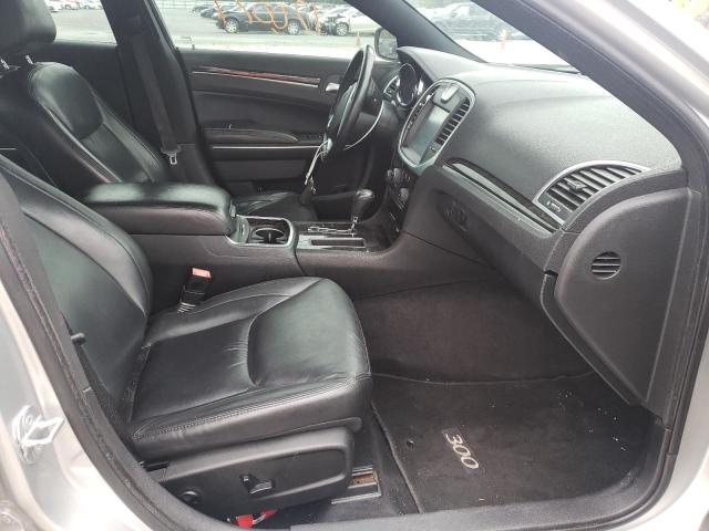 Photo 5 from auction – 2011 CHRYSLER 300 LIMITE with VIN 2C3CA5CG1BH614509
