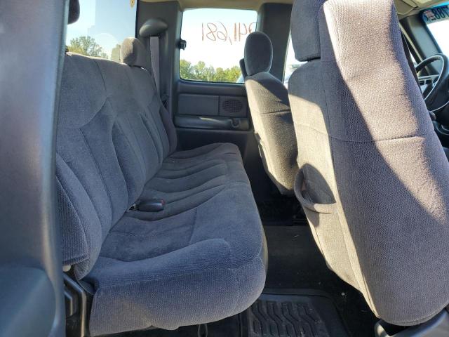 Photo 6 from auction – 2000 GMC NEW SIERRA with VIN 2GTEC19V5Y1126100