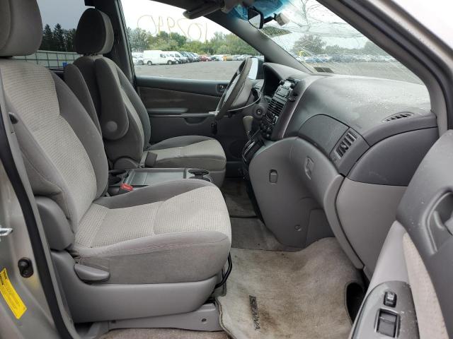 Photo 5 from auction – 2010 TOYOTA SIENNA CE with VIN 5TDKK4CC6AS292316