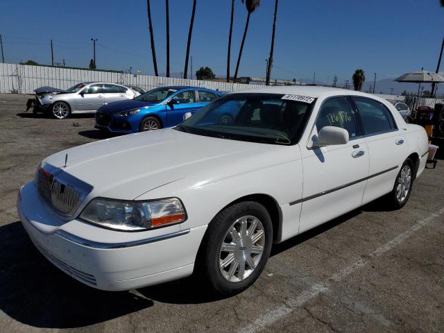 Photo 2 from auction – 2011 LINCOLN TOWN CAR S with VIN 2LNBL8CV4BX756078
