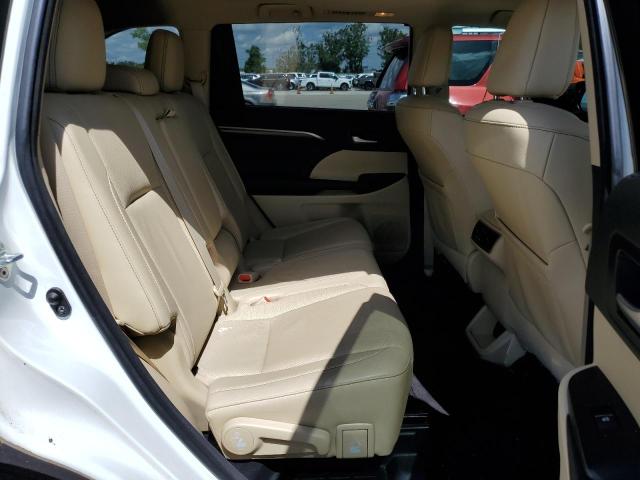 Photo 6 from auction – 2017 TOYOTA HIGHLANDER with VIN 5TDYZRFH7HS210274