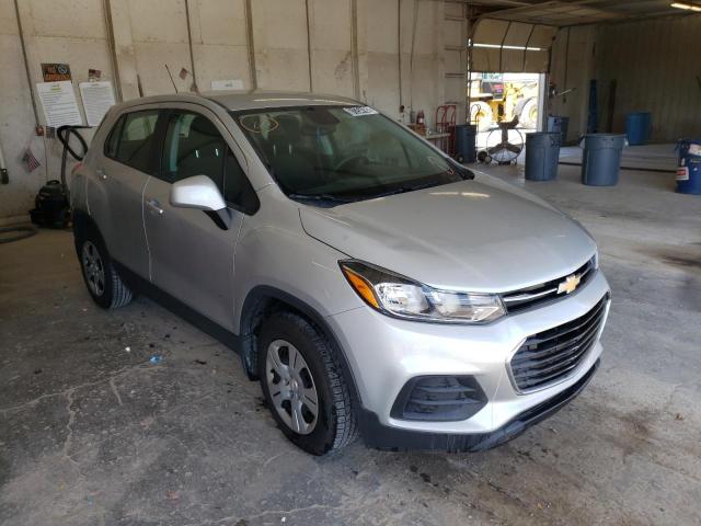 CHEVROLET TRAX LS 2018 with VIN 3GNCJKSB2JL219025 - Photo from auction