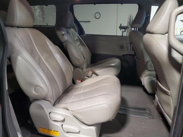 Photo 6 from auction – 2011 TOYOTA SIENNA XLE with VIN 5TDYK3DC6BS021079