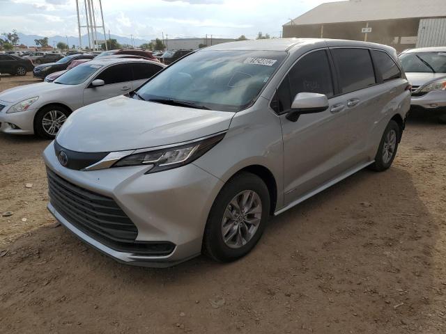 Photo 2 from auction – 2021 TOYOTA SIENNA LE with VIN 5TDKRKEC5MS021670