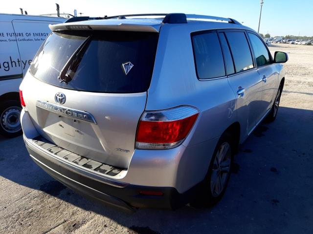 Photo 4 from auction – 2013 TOYOTA HIGHLANDER with VIN 5TDDK3EHXDS235391