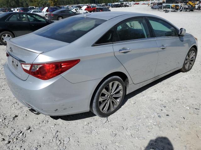Photo 4 from auction – 2013 HYUNDAI SONATA SE with VIN 5NPEC4AC7DH509587