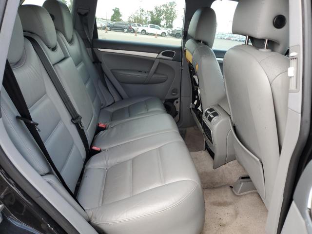 Photo 6 from auction – 2004 PORSCHE CAYENNE S with VIN WP1AB29P54LA72762