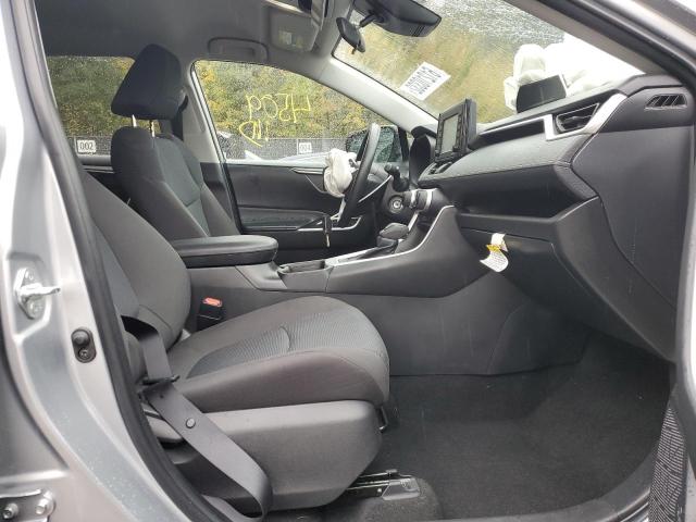 Photo 5 from auction – 2022 TOYOTA RAV4 LE with VIN 2T3F1RFV2NC290745