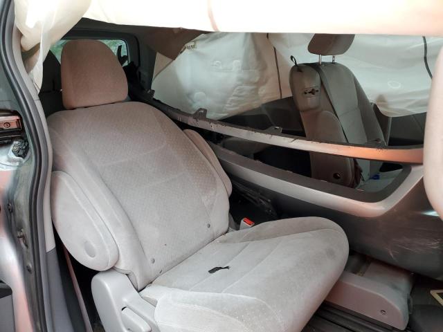 Photo 6 from auction – 2015 TOYOTA SIENNA with VIN 5TDKK3DC7FS652595