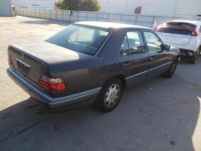 Photo 4 from auction – 1994 MERCEDES-BENZ E 320 with VIN WDBEA32E1RC060179