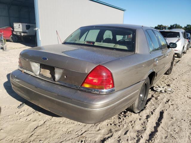Photo 4 from auction – 2001 FORD CROWN VICT with VIN 2FAFP73W41X165055