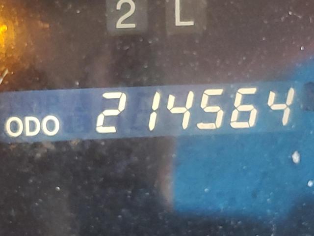 Photo 8 from auction – 2002 LEXUS ES 300 with VIN JTHBF30G420070611