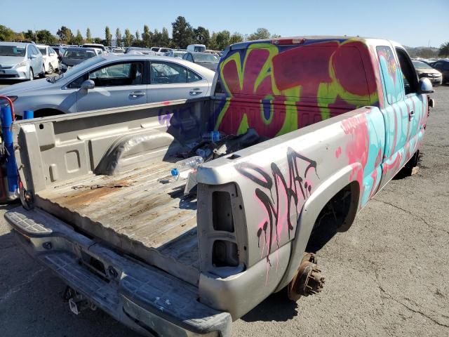 Photo 4 from auction – 2002 CHEVROLET SILVERADO with VIN 1GCHC29U82E230175