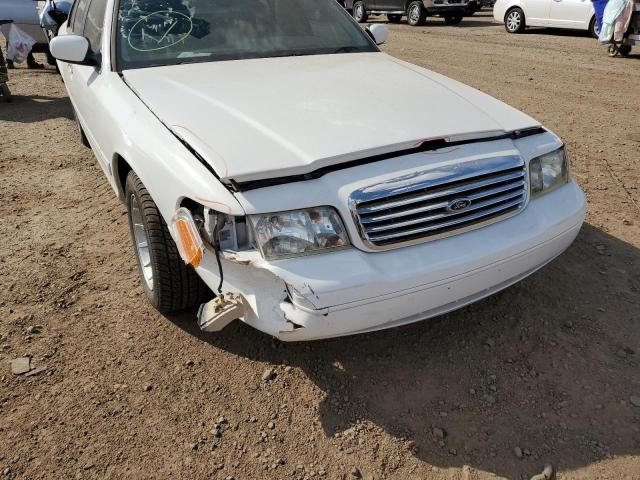 Photo 9 from auction – 1998 FORD CROWN VICT with VIN 2FAFP74W5WX117568