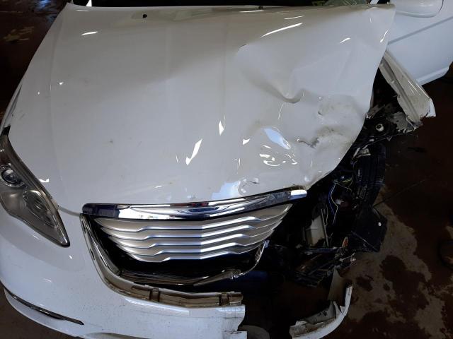 Photo 7 from auction – 2013 CHRYSLER 200 LX with VIN 1C3CCBAB2DN660490