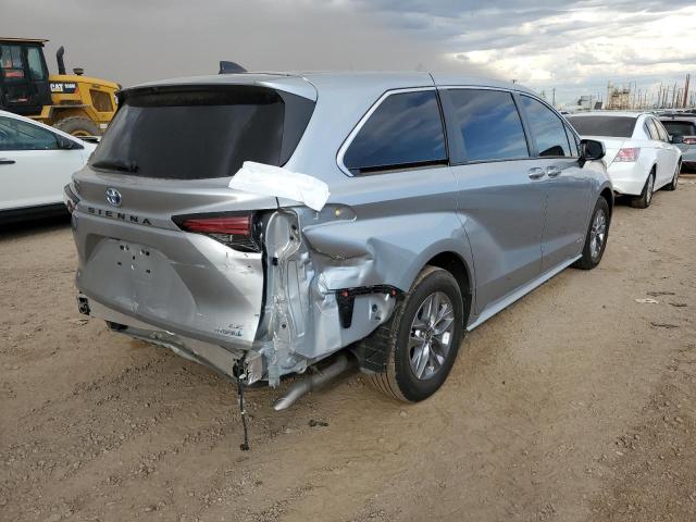 Photo 4 from auction – 2021 TOYOTA SIENNA LE with VIN 5TDKRKEC5MS021670