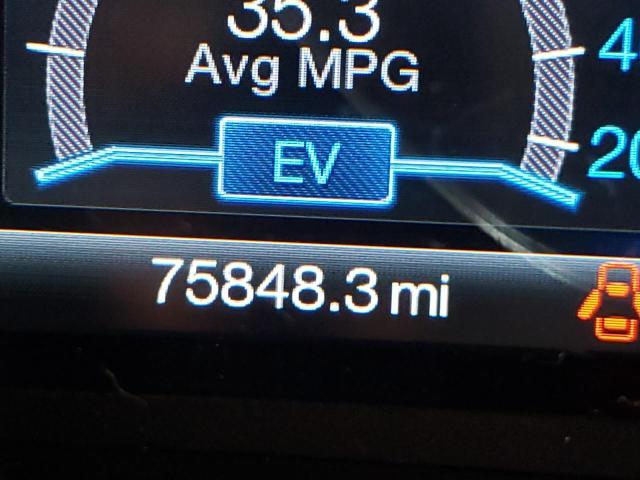Photo 8 from auction – 2014 FORD C-MAX SE with VIN 1FADP5AU2EL507845