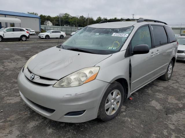 Photo 2 from auction – 2010 TOYOTA SIENNA CE with VIN 5TDKK4CC6AS292316