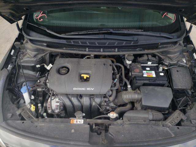 Photo 7 from auction – 2017 KIA FORTE LX with VIN 3KPFK4A73HE101124