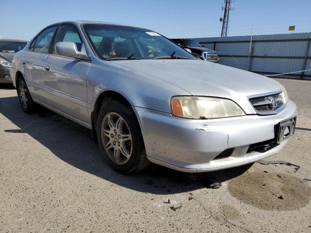 ACURA 3.2TL 2000 with VIN 19UUA5663YA043021 - Photo from auction