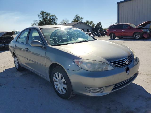 TOYOTA CAMRY LE 2005 with VIN 4T1BE32K35U971564 - Photo from auction