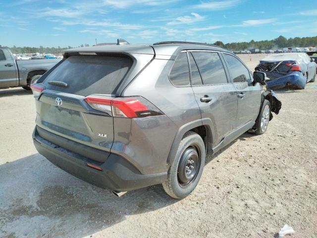 Photo 4 from auction – 2021 TOYOTA RAV4 XLE P with VIN 2T3C1RFV3MC111663