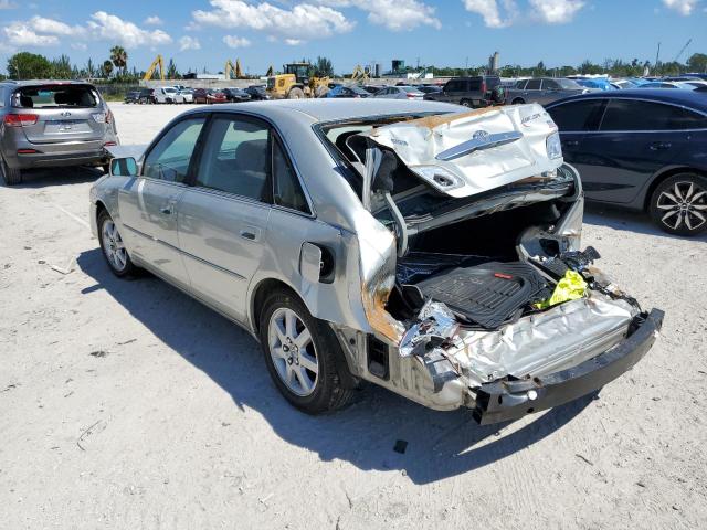 Photo 3 from auction – 2000 TOYOTA AVALON XL with VIN 4T1BF28B0YU010293
