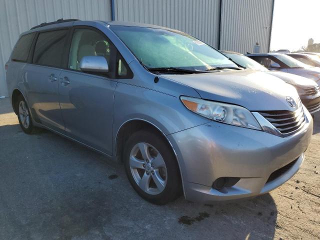 TOYOTA SIENNA BAS 2011 с VIN 5TDKA3DC7BS002176 - Фото с аукциона