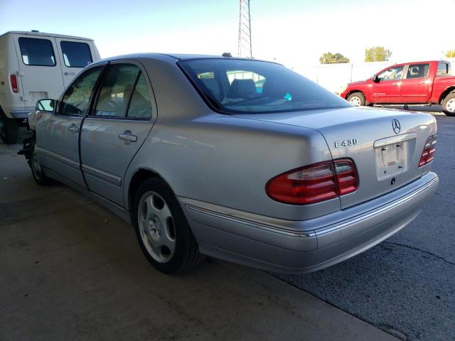 Photo 3 from auction – 2000 MERCEDES-BENZ E 430 with VIN WDBJF70J0YB139080