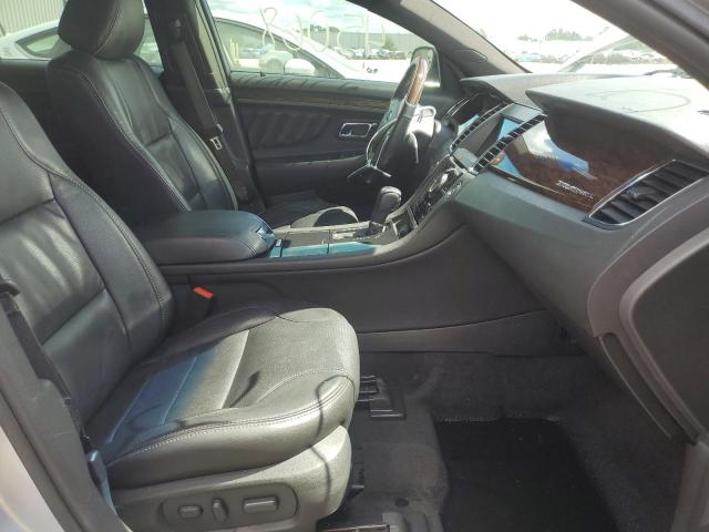 Photo 5 from auction – 2018 FORD TAURUS LIM with VIN 1FAHP2F89JG102287