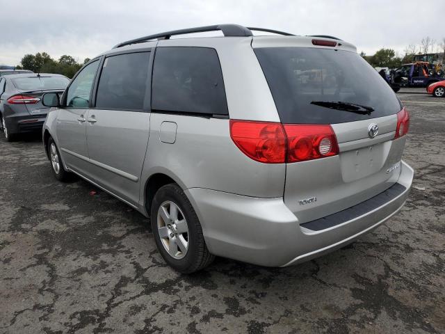 Photo 3 from auction – 2010 TOYOTA SIENNA CE with VIN 5TDKK4CC6AS292316