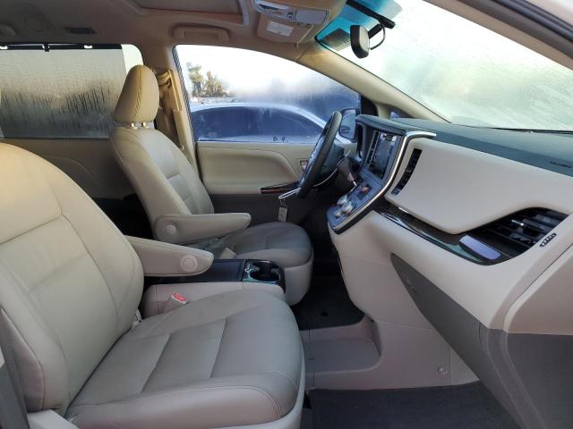 Photo 5 from auction – 2015 TOYOTA SIENNA XLE with VIN 5TDYK3DC7FS632065