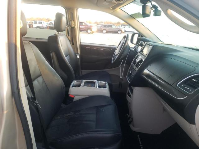Photo 5 from auction – 2014 CHRYSLER TOWN & COU with VIN 2C4RC1CG4ER138666