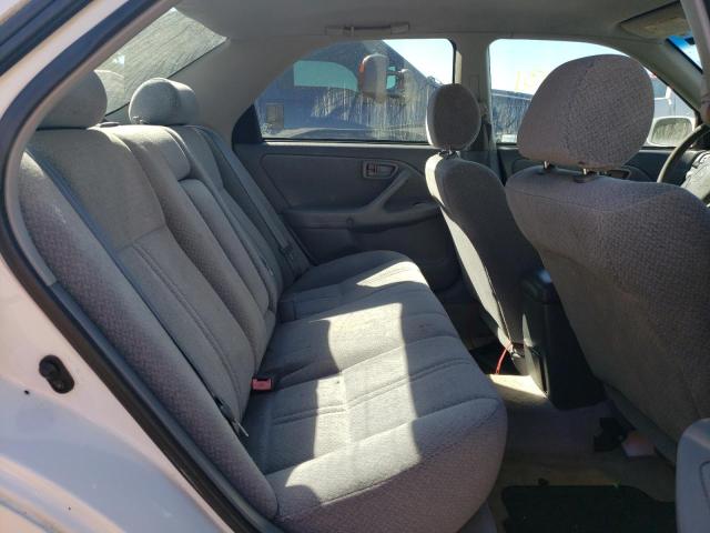 Photo 6 from auction – 2000 TOYOTA CAMRY CE with VIN 4T1BG22K4YU953731