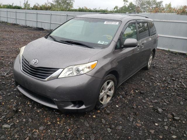 Photo 2 from auction – 2012 TOYOTA SIENNA LE with VIN 5TDKK3DC9CS215340