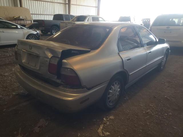 Photo 4 from auction – 1997 HONDA ACCORD EX with VIN 1HGCD5666VA231062