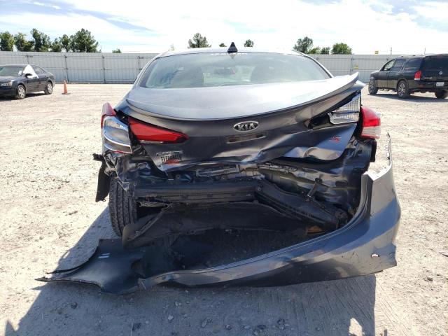 Photo 9 from auction – 2017 KIA FORTE LX with VIN 3KPFL4A76HE157815