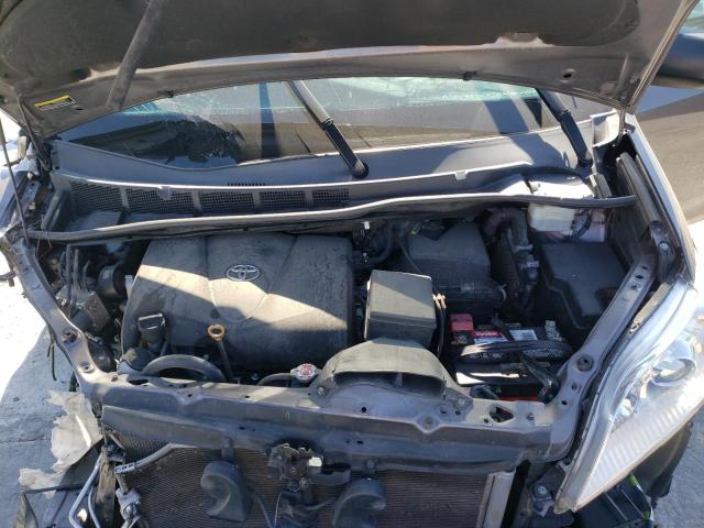 Photo 7 from auction – 2019 TOYOTA SIENNA with VIN 5TDZZ3DC9KS989192