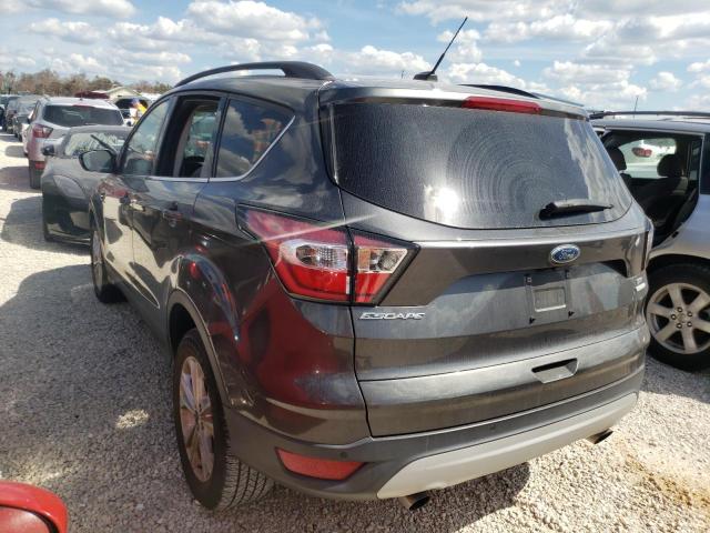Photo 3 from auction – 2017 FORD ESCAPE SE with VIN 1FMCU0GD5HUC19143